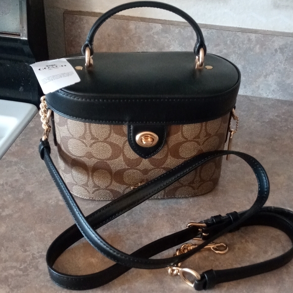 poshmark coach handbags